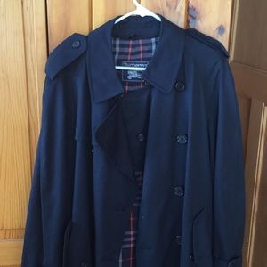 Burberry Trenchcoat
